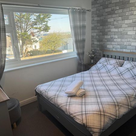 Shore Lodge New Quay Esterno foto