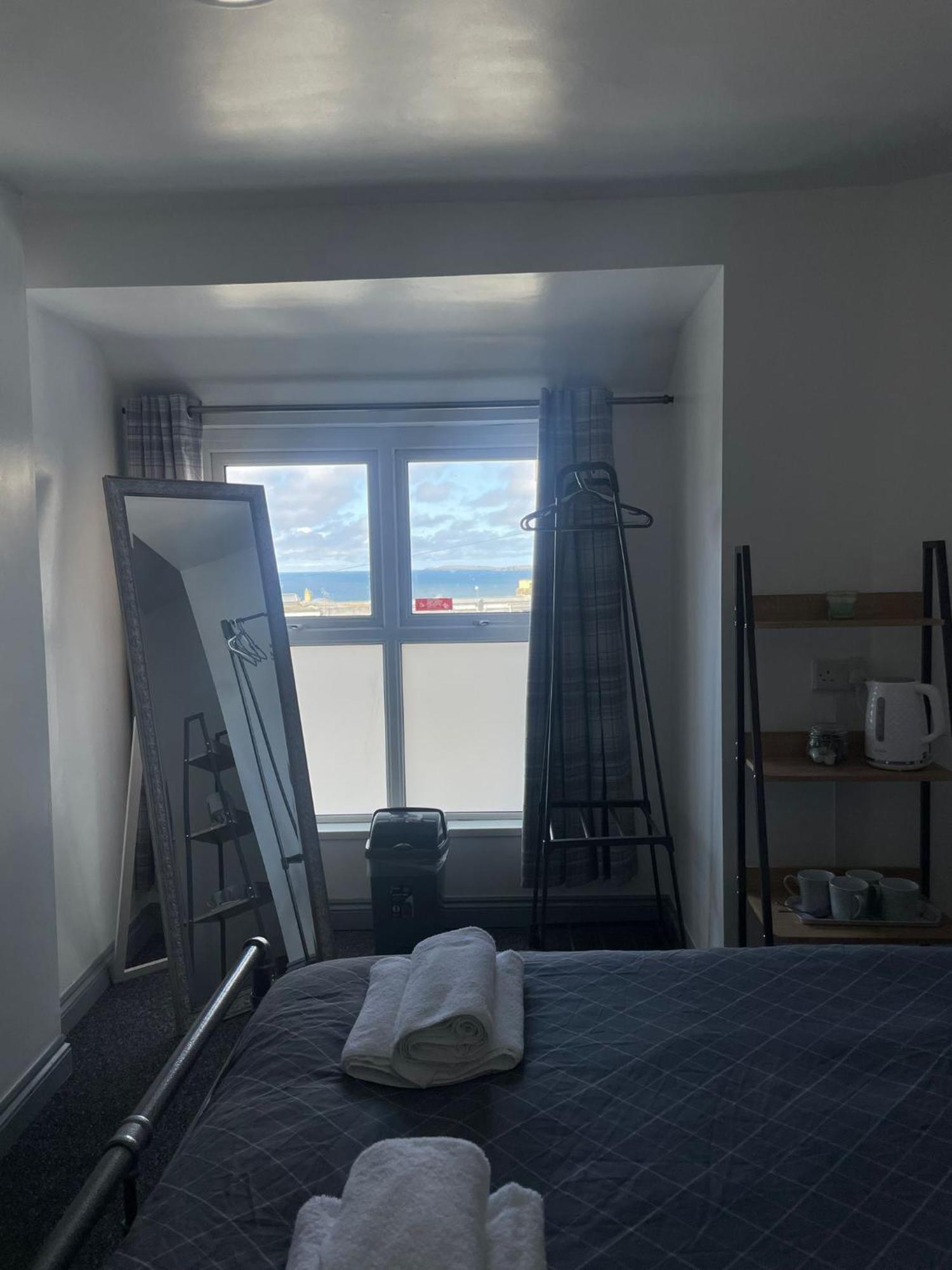 Shore Lodge New Quay Esterno foto