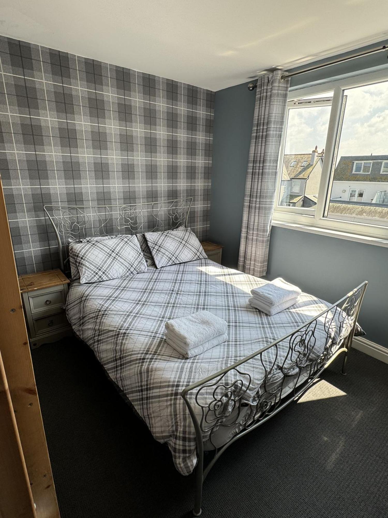 Shore Lodge New Quay Esterno foto